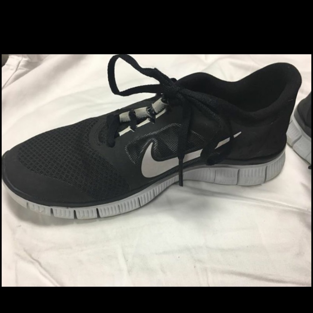 Nike Free Runs