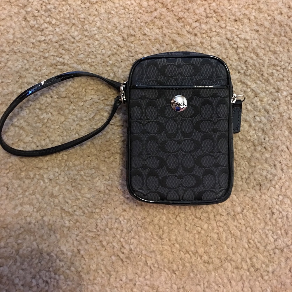 Coach camera case/wristlets
