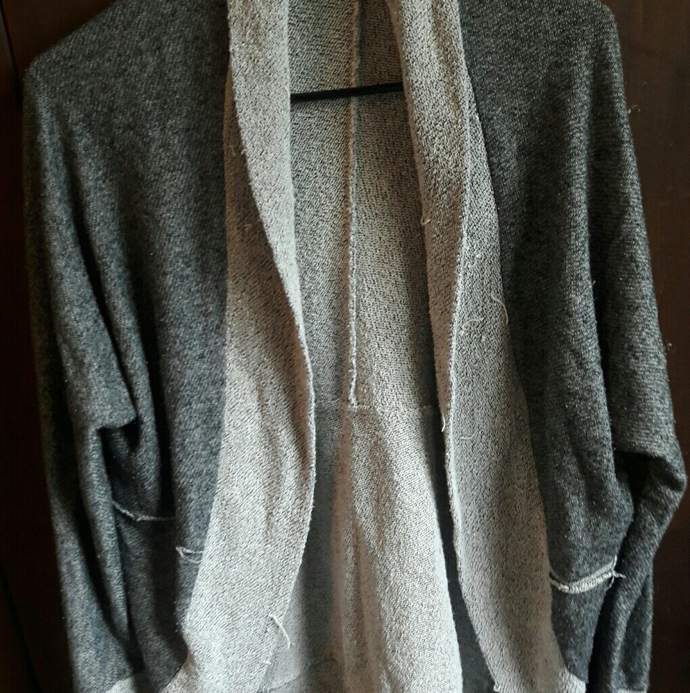 Wanna B grey cardigan