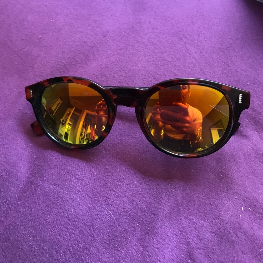Orange mirror sunglasses
