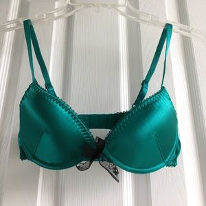 H&M push-up bra NWOT