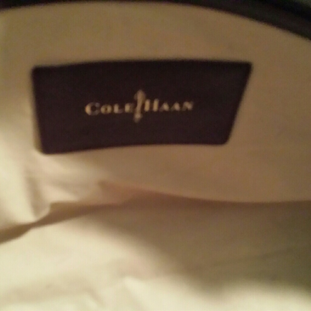 Handbag - Picture 5 of 6