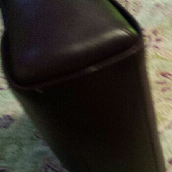 Handbag - Picture 4 of 6