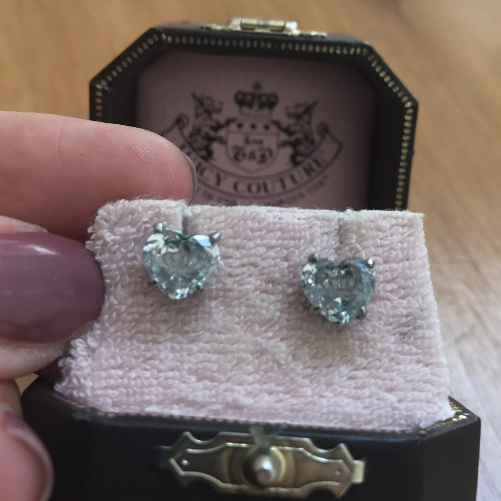 Juicy Couture Diamond Heart Crown Stud Earrings