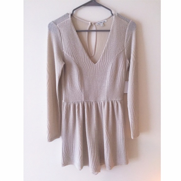 Charlotte Russe Dresses & Skirts - 🔥🔥🔥AMAZING SALE !! Creme Romper