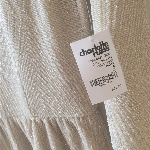 🔥🔥🔥AMAZING SALE !! Creme Romper - Picture 3 of 3