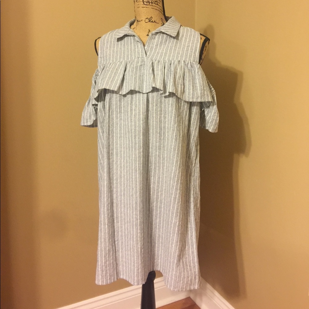 Ruffle cold shoulder dress