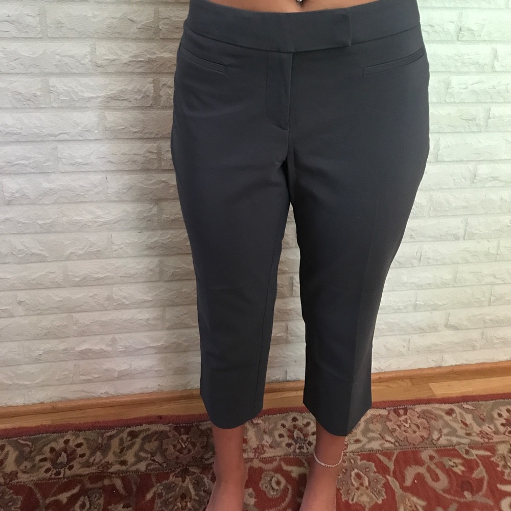 Dress Capri