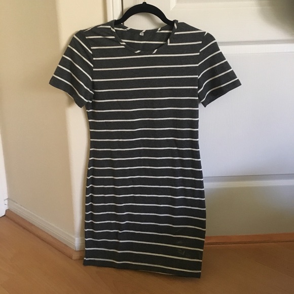 Dresses & Skirts - Striped T Shirt Dress