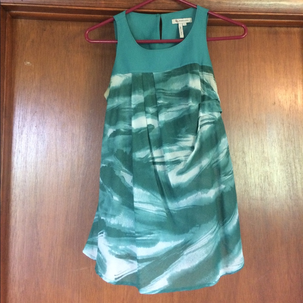 Flowy BCBGeneration top