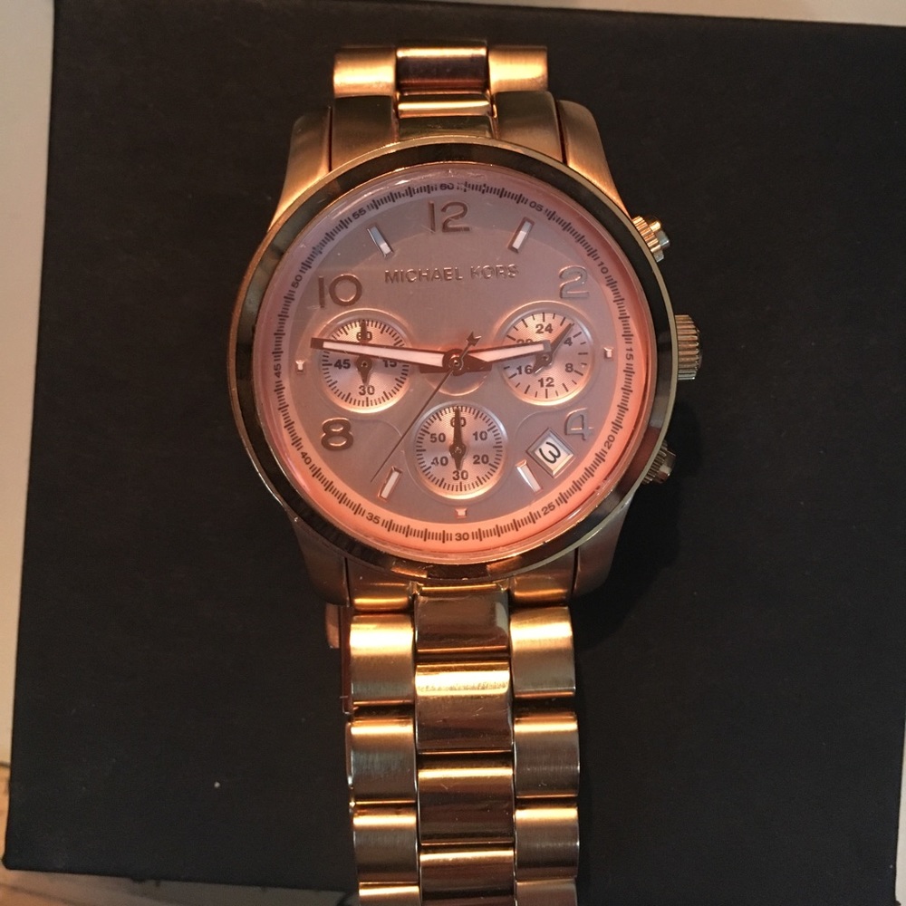 MICHAEL KORS ROSE GOLD woman's watch