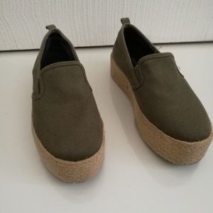 Platform Slipons (Army Green)
