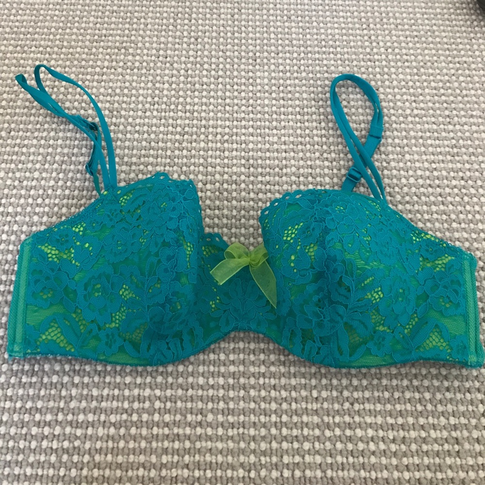 Blue and green lacy bra!
