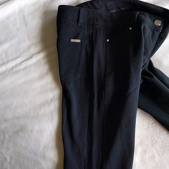 Skinny pant - Picture 2 of 3