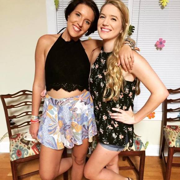 Meet your Posher, Malin - Picture 1 of 1