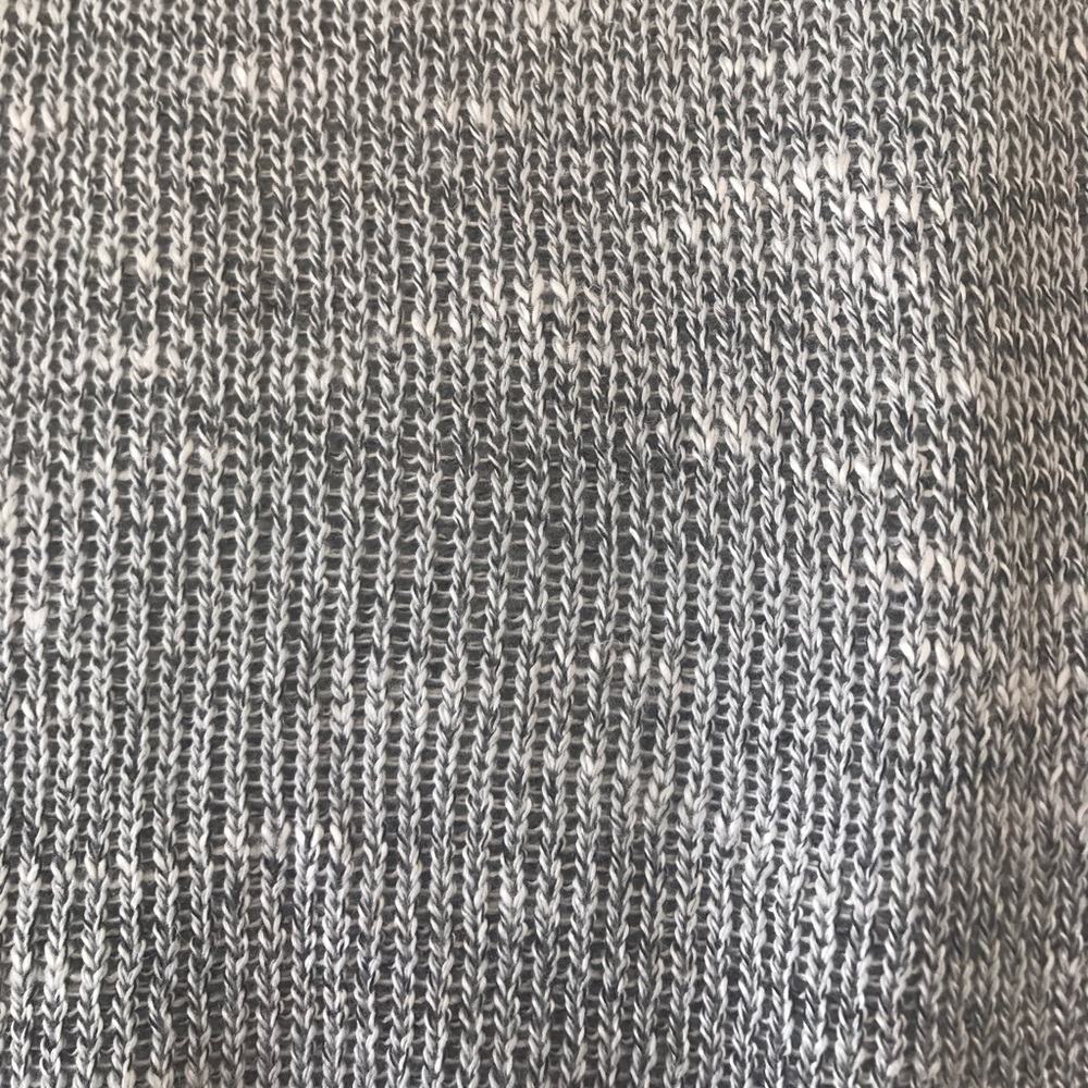 cropped tank top - Picture 2 of 2
