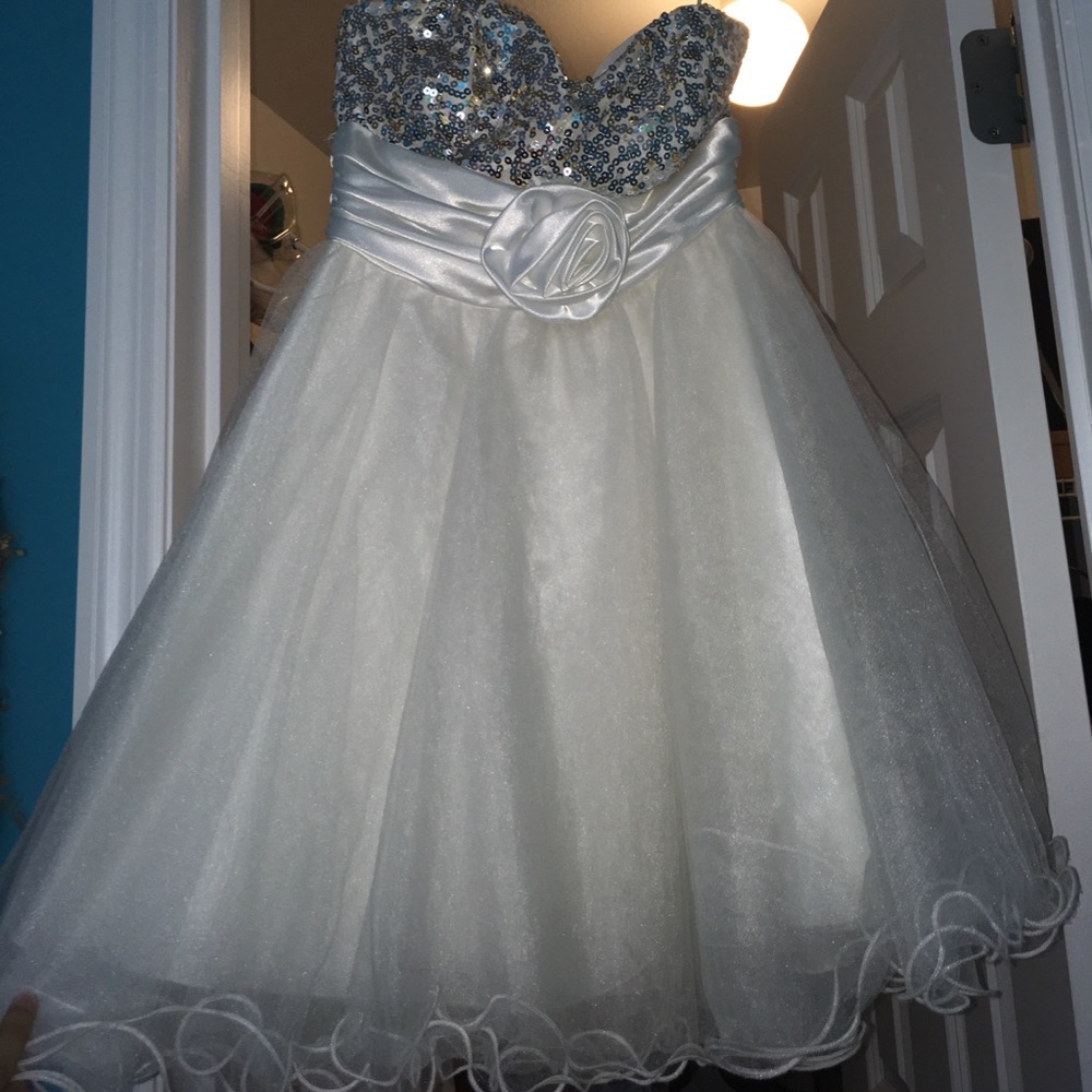 Mini formal dress