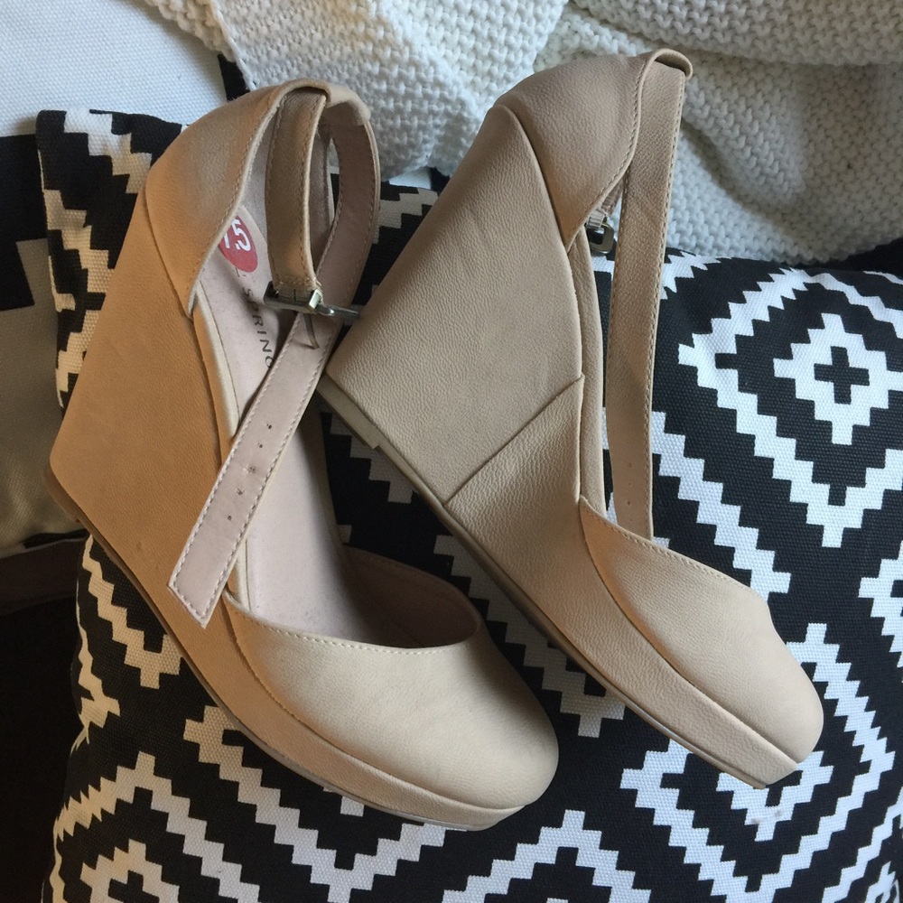 ALDO wedge heels