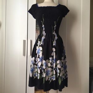 Favant Hawaii black floral dress