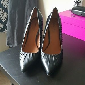 Elizabeth and James Black Leather Shoes