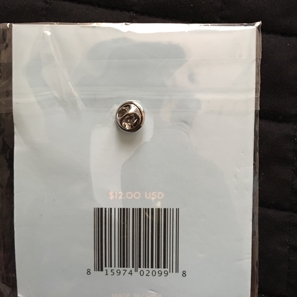 Enamel pins - Picture 4 of 4