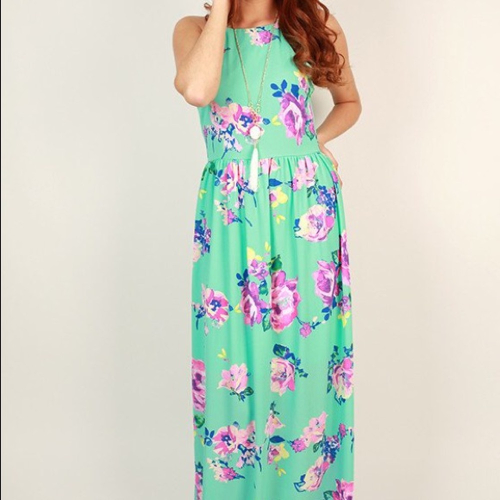 Everly Floral Maxi Dress
