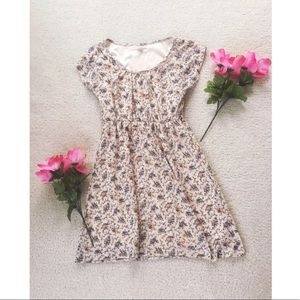 🔥SUPER SALE Creme Floral Dress