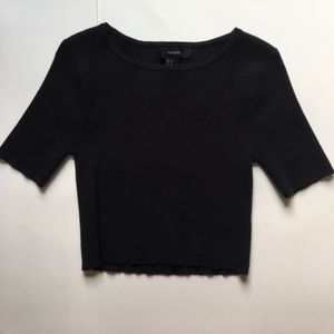 Forever 21 Cropped sweater tee