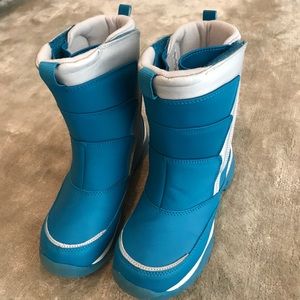 Snow boots by Land's End