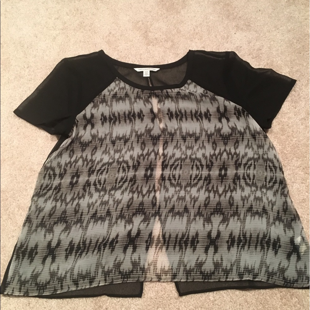 American Eagle Sheer Short Sleeve Top