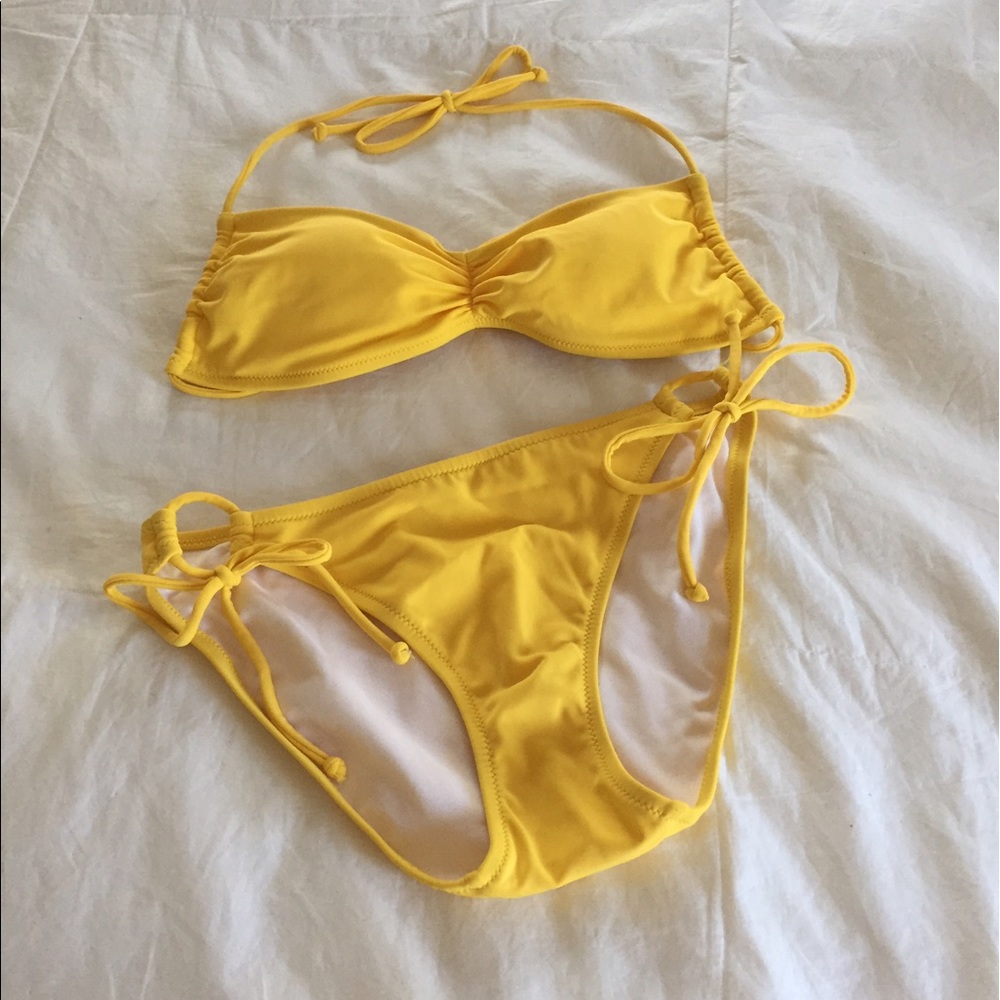 Victoria Secret bikini