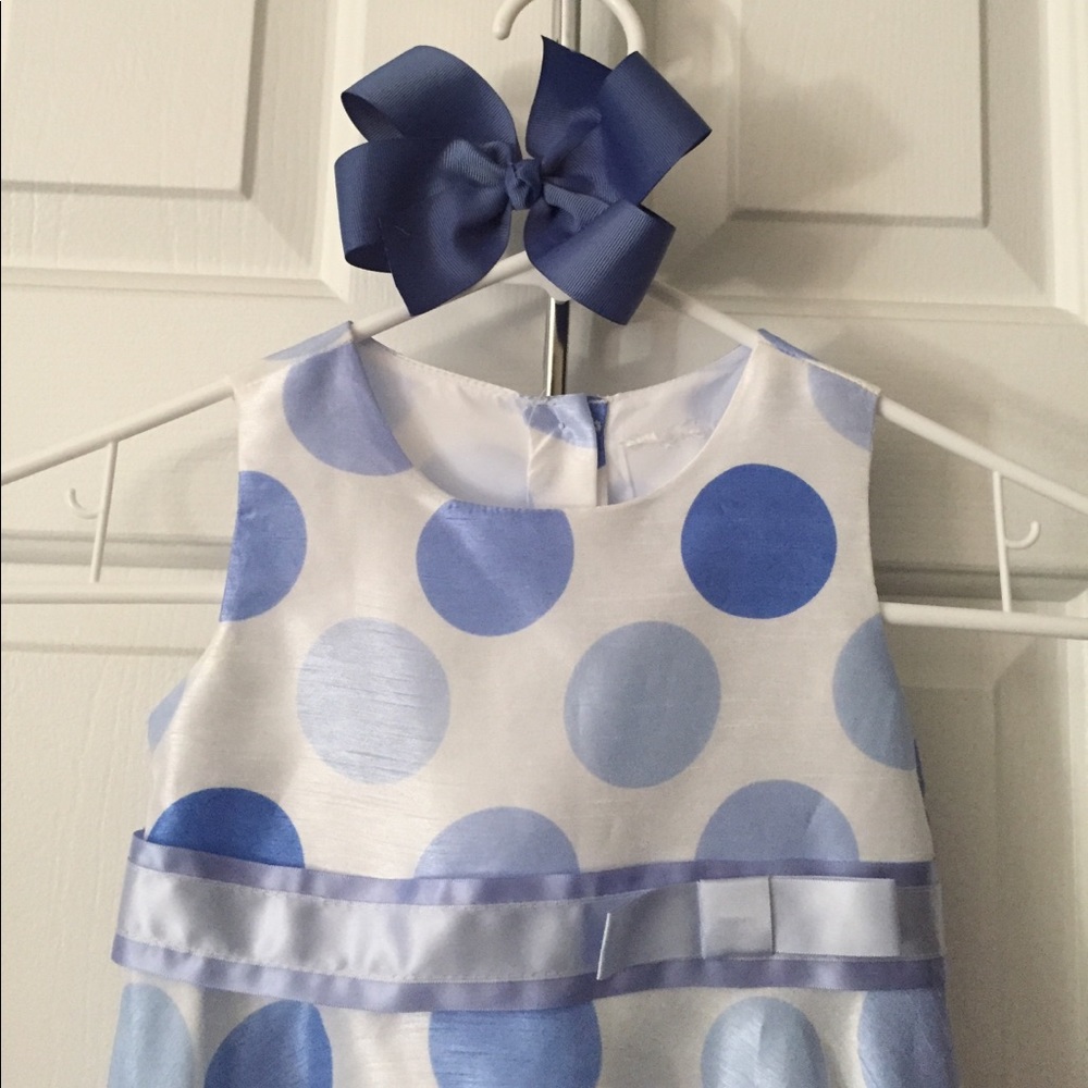 Girls Sunday - special occasion dress. Size 4/5.