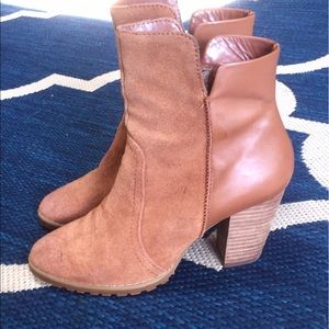 Tahari Brown Suede Boots