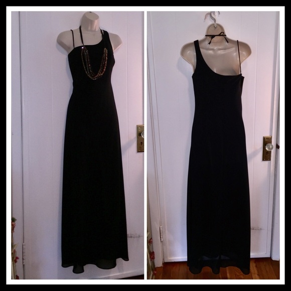 Be Smart Dresses & Skirts - Simple Black Formal Dress
