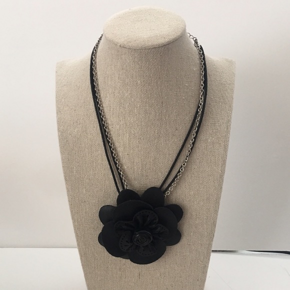 COOKIE LEE VERSATILE LEATHER NECKLACE - Picture 2 of 6