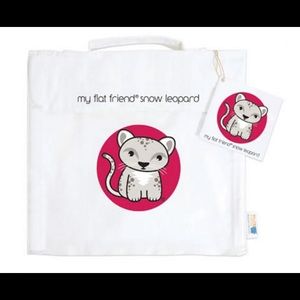 FLAT FRIENS Carry bag with snow leopard character