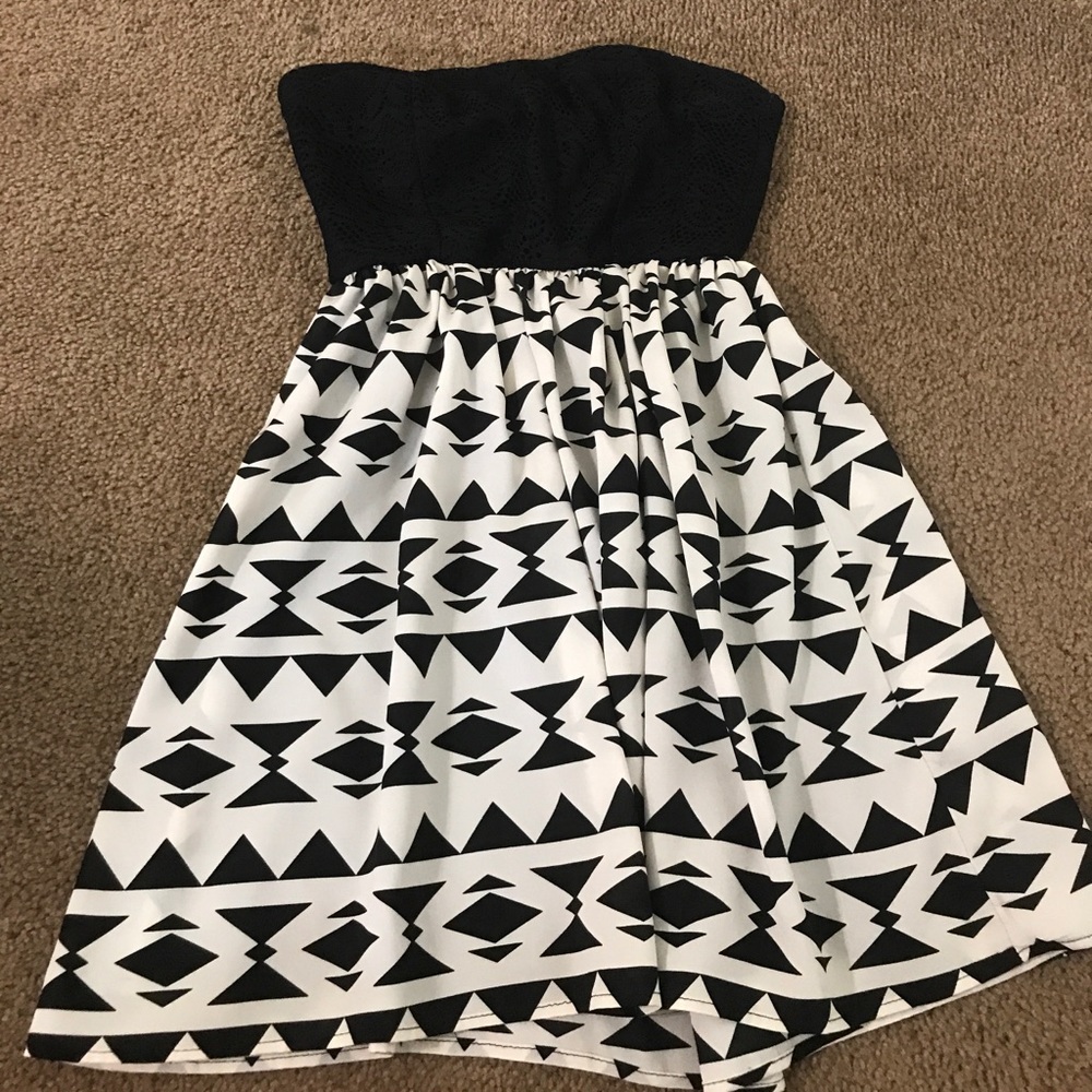 Black and white dress
