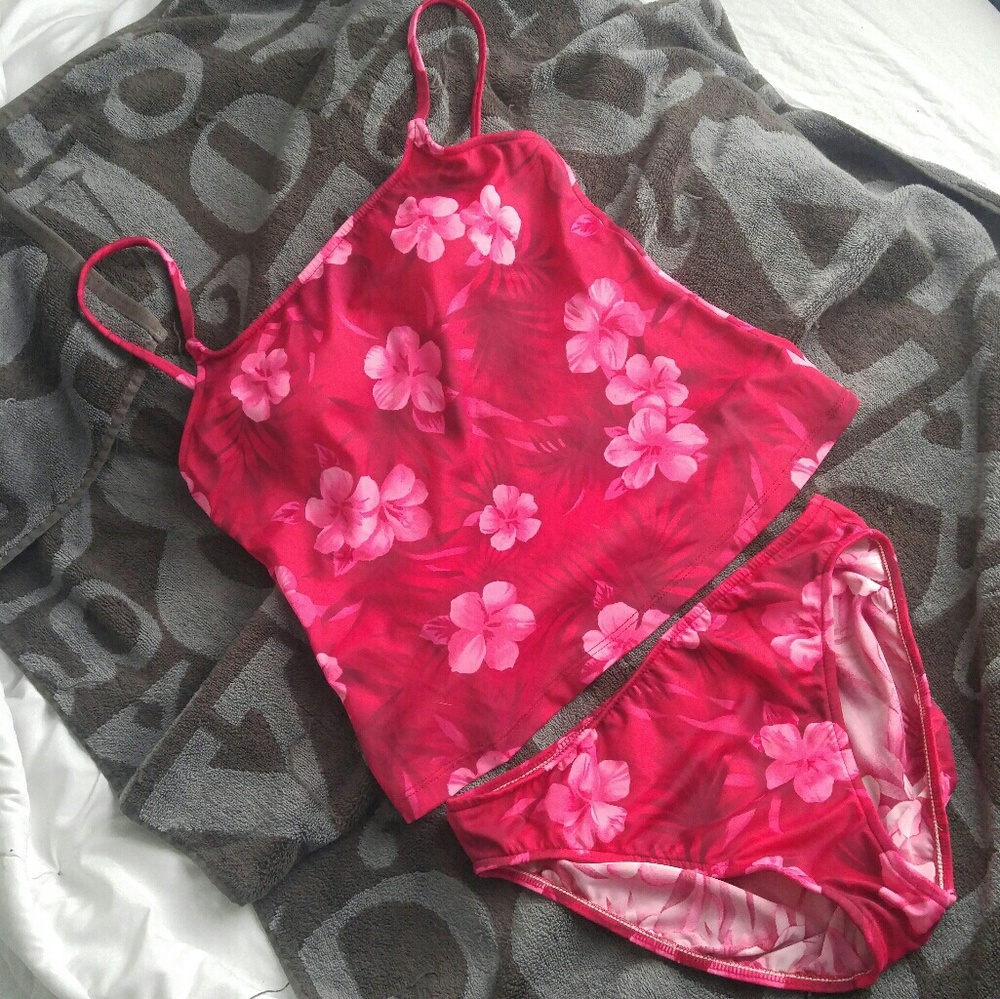 Leilom Pink/Red Floral Tankini