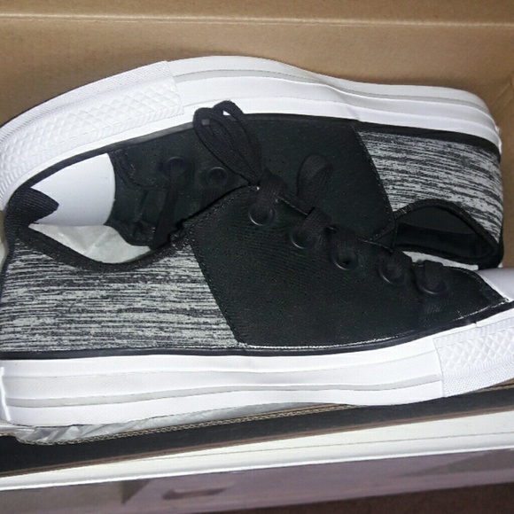 Converse Black and Grey unisex brand new - Picture 2 of 4