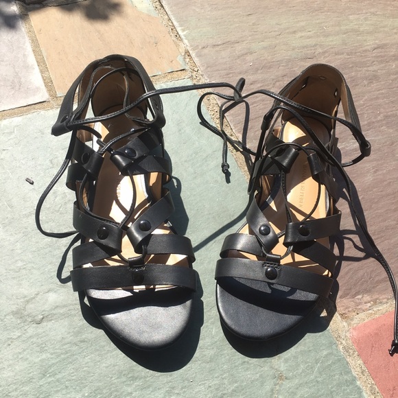 Black gladiator sandals - Picture 2 of 2