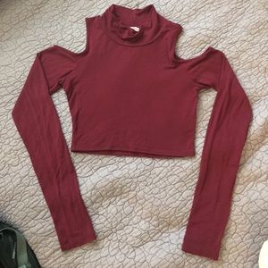 Maroon cold- shoulder turtle neck crop top