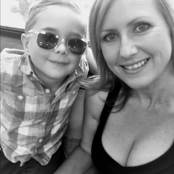 Meet your Posher, Brooke - Picture 4 of 7