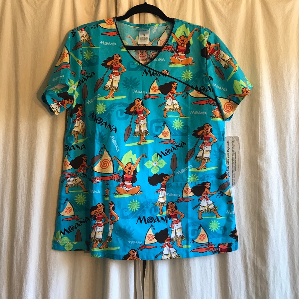 Moana Scrub Top