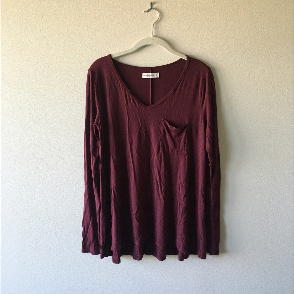 Cute maroon top