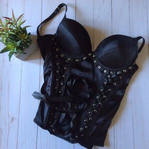 Hot Topic corset top with ribbons