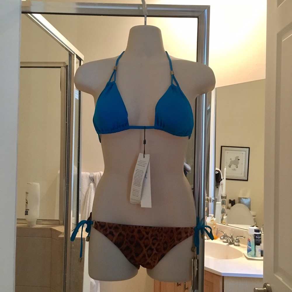 NWT Vitamin A Bikini Top & Animal Print Bottoms M