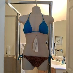 NWT Vitamin A Bikini Top & Animal Print Bottoms M