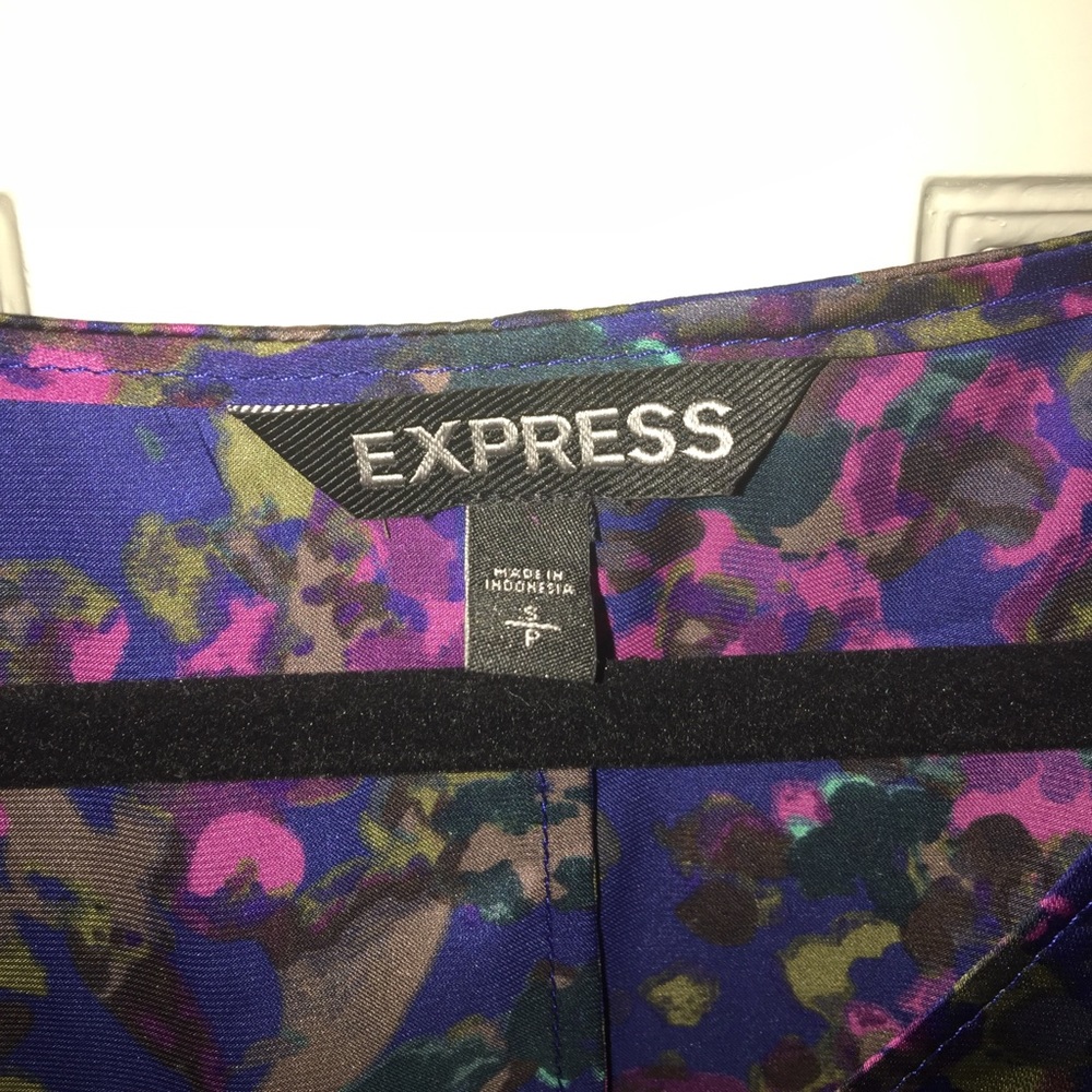 Express top - Picture 2 of 3