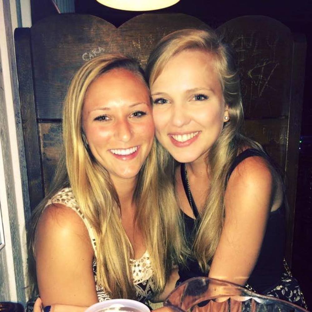 Meet your Posher, Claire