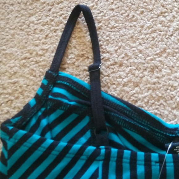 New forever 21 striped bodycon dress - Picture 4 of 4